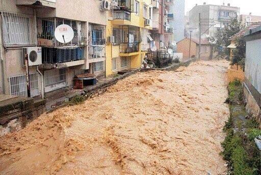 Alluvione Smirne Izmir