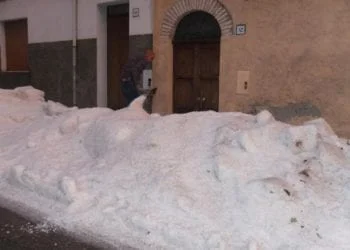 156118 361538290567100 188621294 n 350x250 - Da domani sera rinforza lo scirocco: attese raffiche fino a 80 km/h!