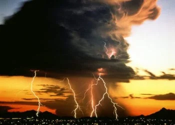 CLIMATOLOGIA 350x250 - Meteorologia e climatologia, qual'è la differenza?