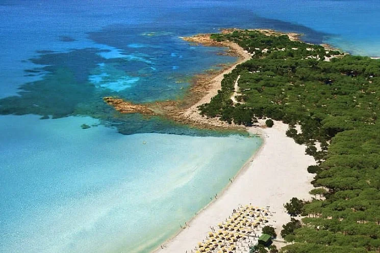 eRez@imperatore IMMAGINI COSA FARE Sardegna Orosei 1127065 Spiaggia Cala Ginepro cala ginepro 1 jpg 91c00ba7c5021433 - Le spiagge più belle della provincia di Nuoro
