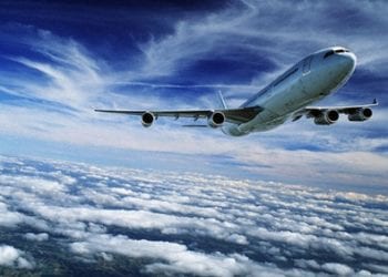 aereo cielo 350x250 - I voli aerei influiscono sul riscaldamento globale?