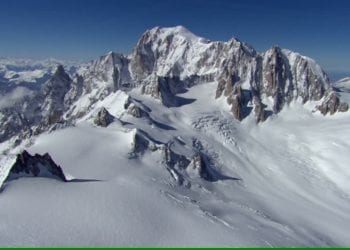 590152659 val daosta panorama alpino cima ghiacciaio 350x250 - Sulle Alpi perso il 40% di ghiaccio in 50 anni
