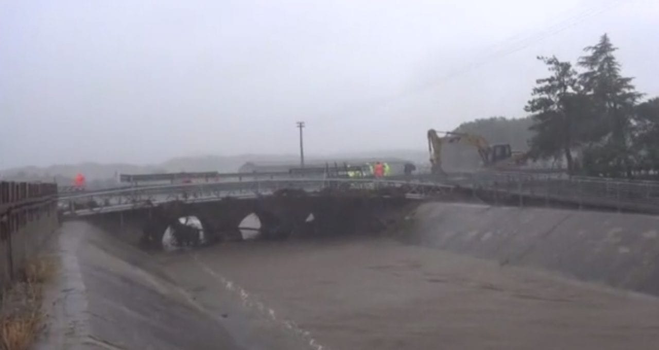 Untitled 21 - Olbia, in atto la demolizione del ponte sul Seligheddu - VIDEO