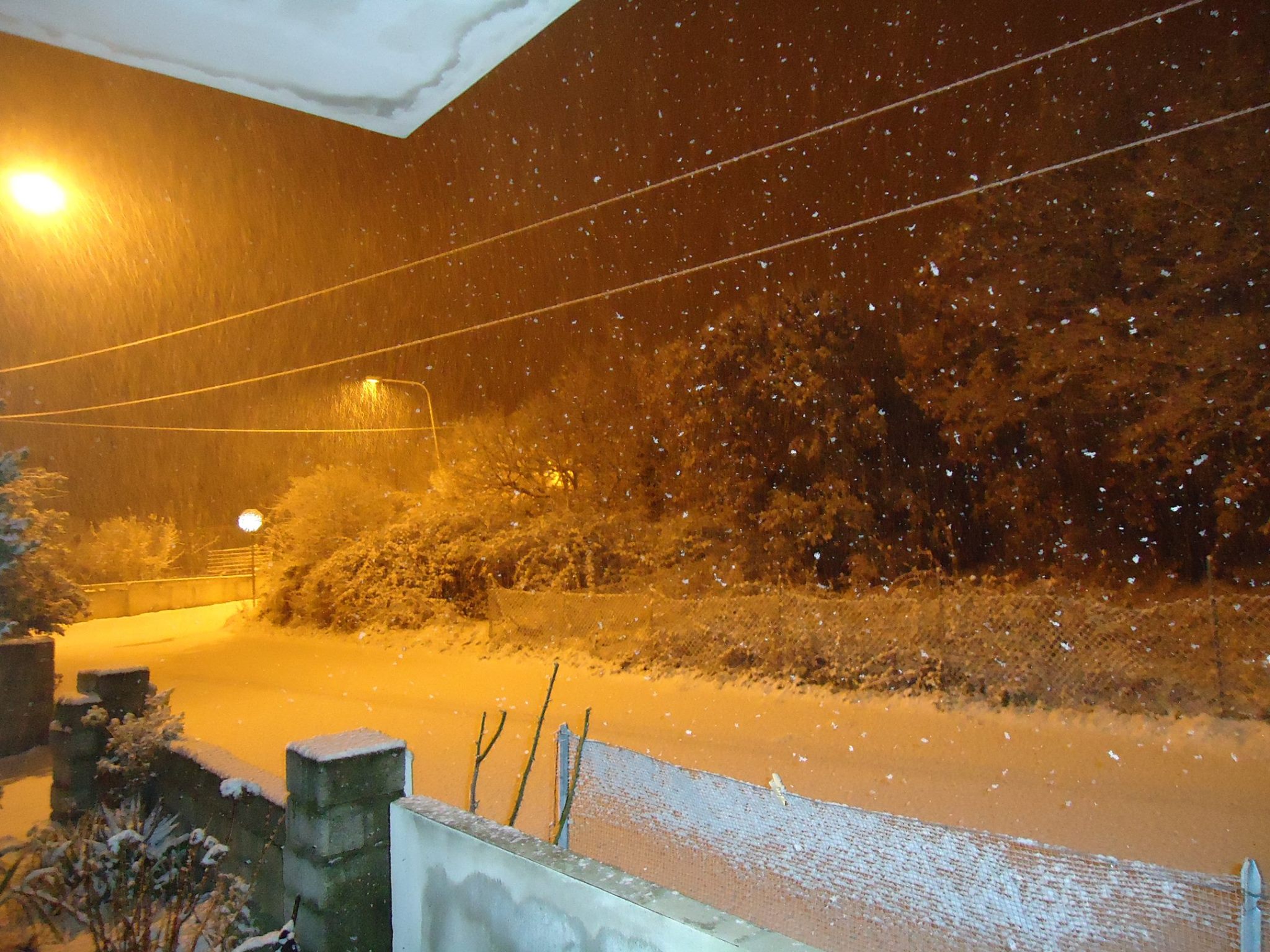 12591788 10205247205770980 562510379 o - Alà dei Sardi, risveglio con neve: abbondante la notte scorsa