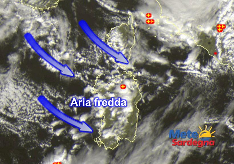 Meteosat4 - Sardegna sotto tiro dell'aria fredda: forte instabilità