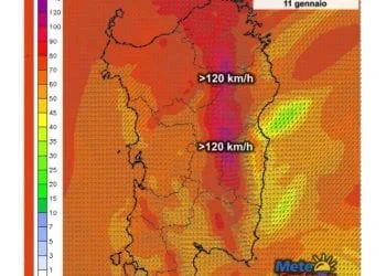 Vento1 350x250 - Tempesta elettrica su Cagliari: la città illuminata a giorno!