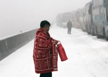 cina 350x250 - Super neve: dagli USA passiamo alla Cina. La bufera in un bel video