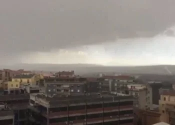 sassari 350x250 - Spettacolari fulmini notturni nel Sassarese