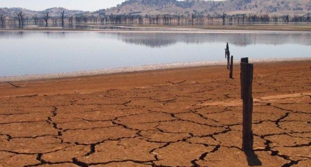 siccità - Siccità e crisi idrica, peggio solo nel 2003: ecco i dati