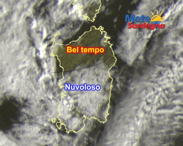 Meteosat7 - Sardegna spaccata in due: sole al nord, nubi al centro sud