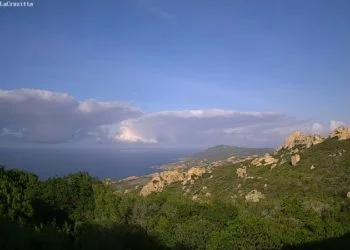 get webcam 350x250 - Si prospetta un pomeriggio primaverile: superati 17°C