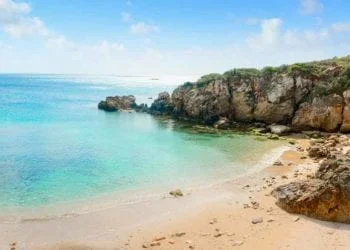alghero 350x250 - Cagliari, meteo incerto, temporali alla lontana. Da lunedì sole e caldo