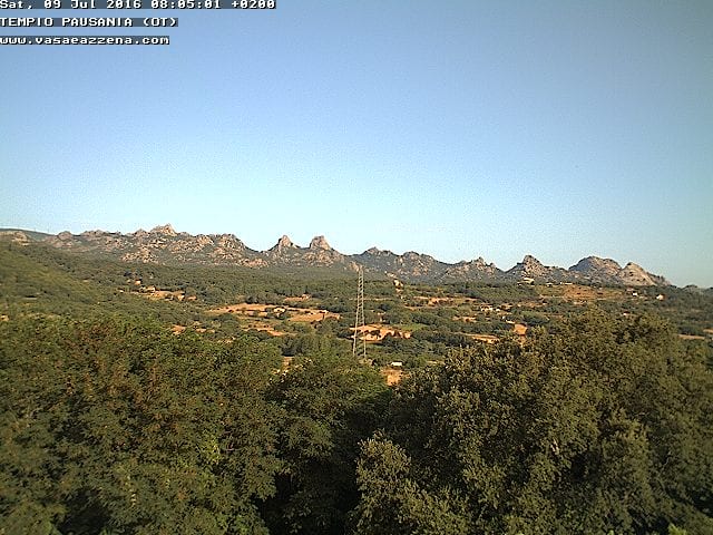 tempio - Sardegna, condizioni meteo soleggiate. Zone interne aria secca. E' piena Estate