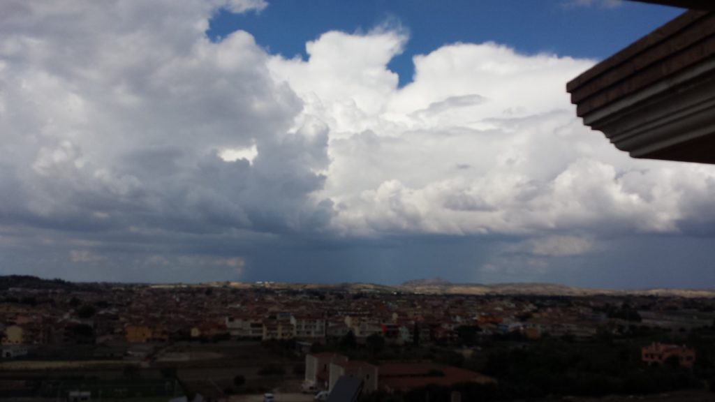 20160925 134734 1024x576 - Nuovi intensi rovesci hanno bagnato la domenica in Sardegna