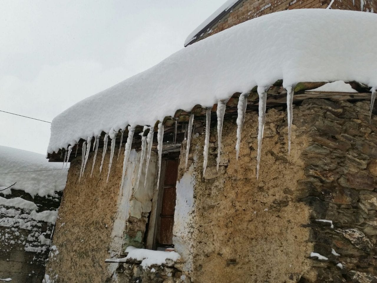 desulo5 - Centri montani della Barbagia in difficoltà causa neve