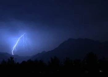 Fotolia 87178713 XS 350x250 - Meteo da tarda estate, ma nel weekend possibile maltempo