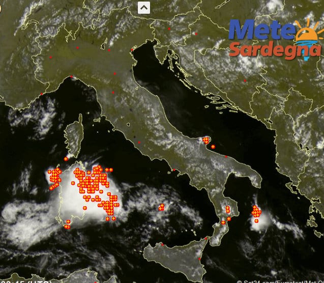 Meteosardegna - Sardegna sotto le nubi temporalesche