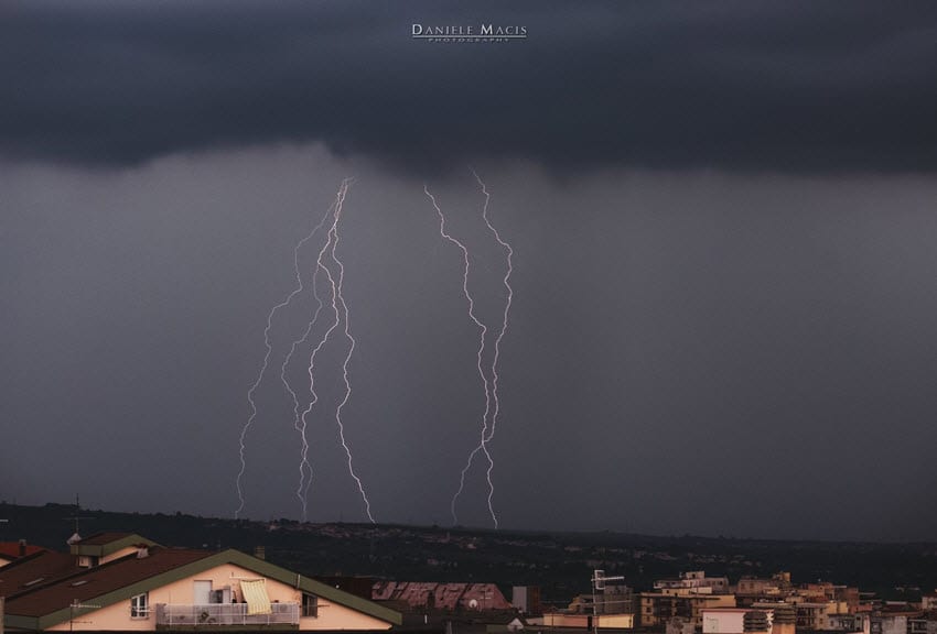 fulmini agosto - Tempesta di fulmini su Sassari