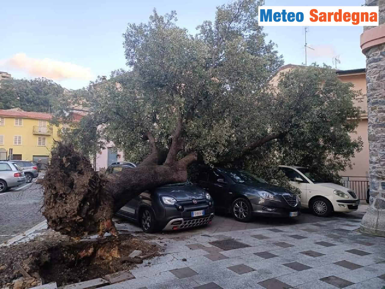 gadoni tempesta di vento danni - Danni ingenti per il Maestrale oggi in Sardegna. Raffica ben oltre i 120 orari