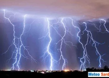 meteo sardegna 00207 350x250 - Ciclone mediterraneo evolve sul Tirreno: dietro di se scia di polemiche e perplessità