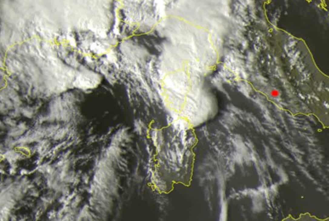 2021 10 04 17 35 00 1 - Meteo estremo in Sardegna: GRANDINE GIGANTE gigante in Gallura, sino ad Olbia. Video e Foto