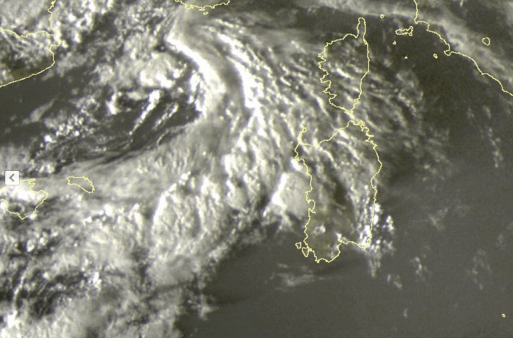 ciclone mediterraneo 1024x675 - Meteo: ciclone mediterraneo prossimo alla Sardegna