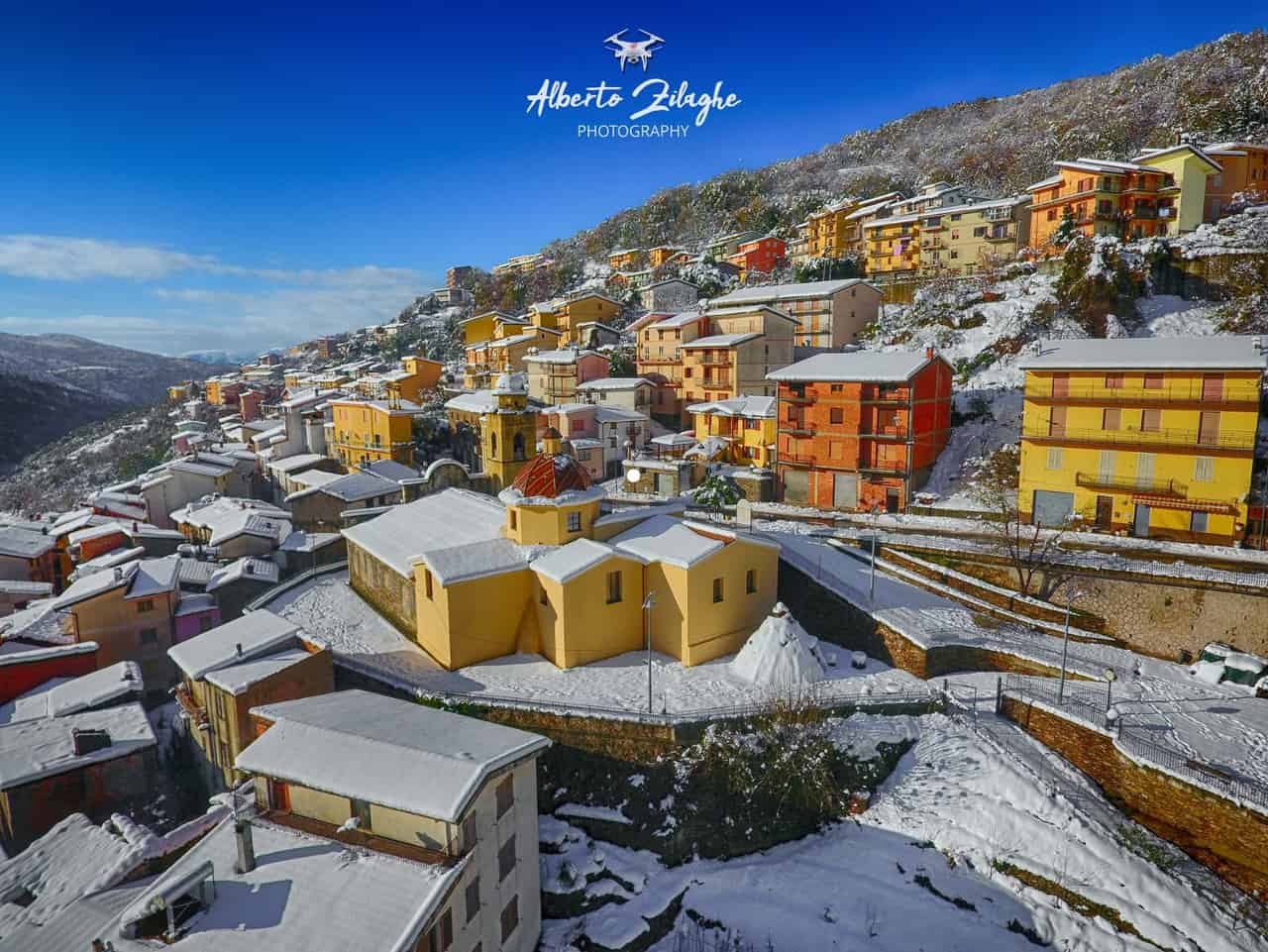 cff68ad5 5c9d 43f3 9577 3f999f2d3097 1 - Sardegna, meteo da Desulo, dopo la nevicata. Immagini mozzafiato