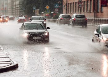 shutterstock 452428258 350x250 - Meteo SARDEGNA, forte maltempo: martedì e mercoledì sarà burrasca forte