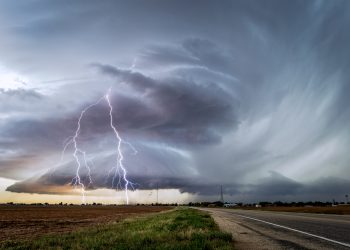 dreamstime m 136839416 350x250 - CALDO temporaneo, poi meteo ribaltato totalmente