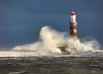 shutterstock 1922384627 350x250 - Forti sbalzi termici da meteo tipico della PRIMAVERA